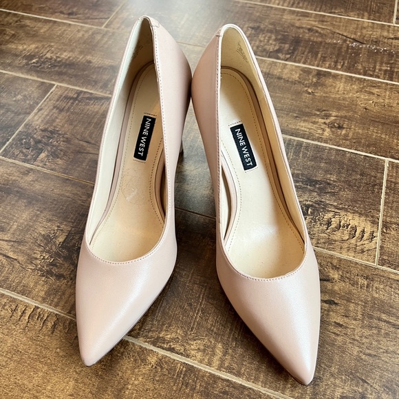 Tatiana Leather Heels - Picture 1 of 8